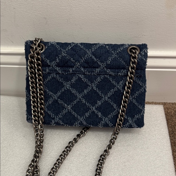 Kurt geiger the Brixton denim quilted shoulder bag purse dustbag NWT - Picture 4 of 7